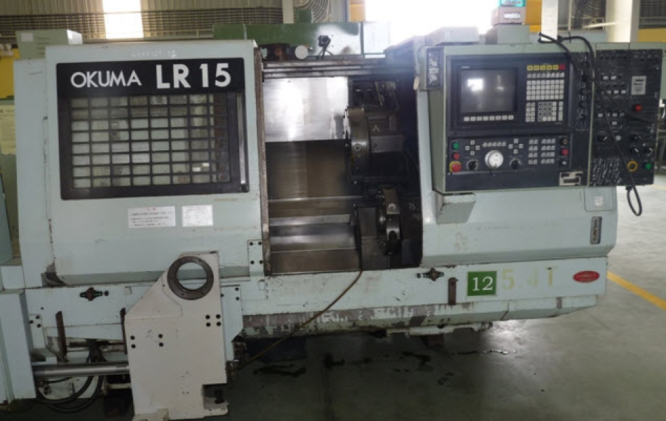 Máy tiện CNC OKUMA LR-15